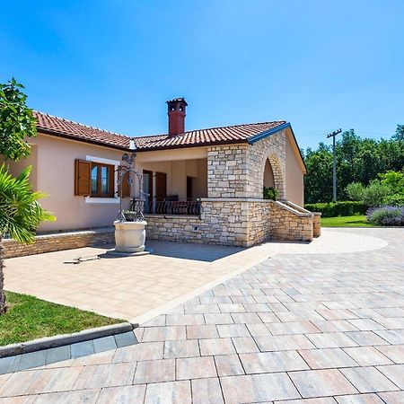 Villa Krizanci Žminj Kültér fotó