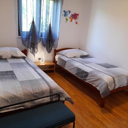 Villa Krizanci Žminj Kültér fotó