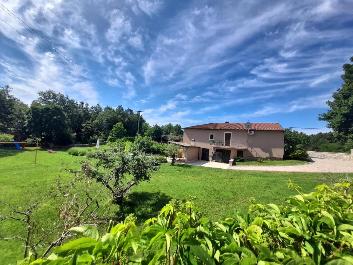 Villa Krizanci Žminj Kültér fotó