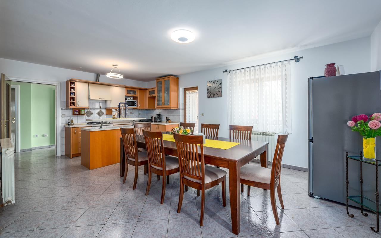 Villa Krizanci Žminj Kültér fotó